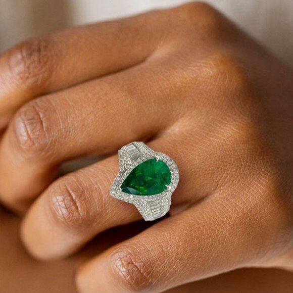 Jewelry - Halo Pear Cut Emerald Green Engagement Ring, size 6 3/4